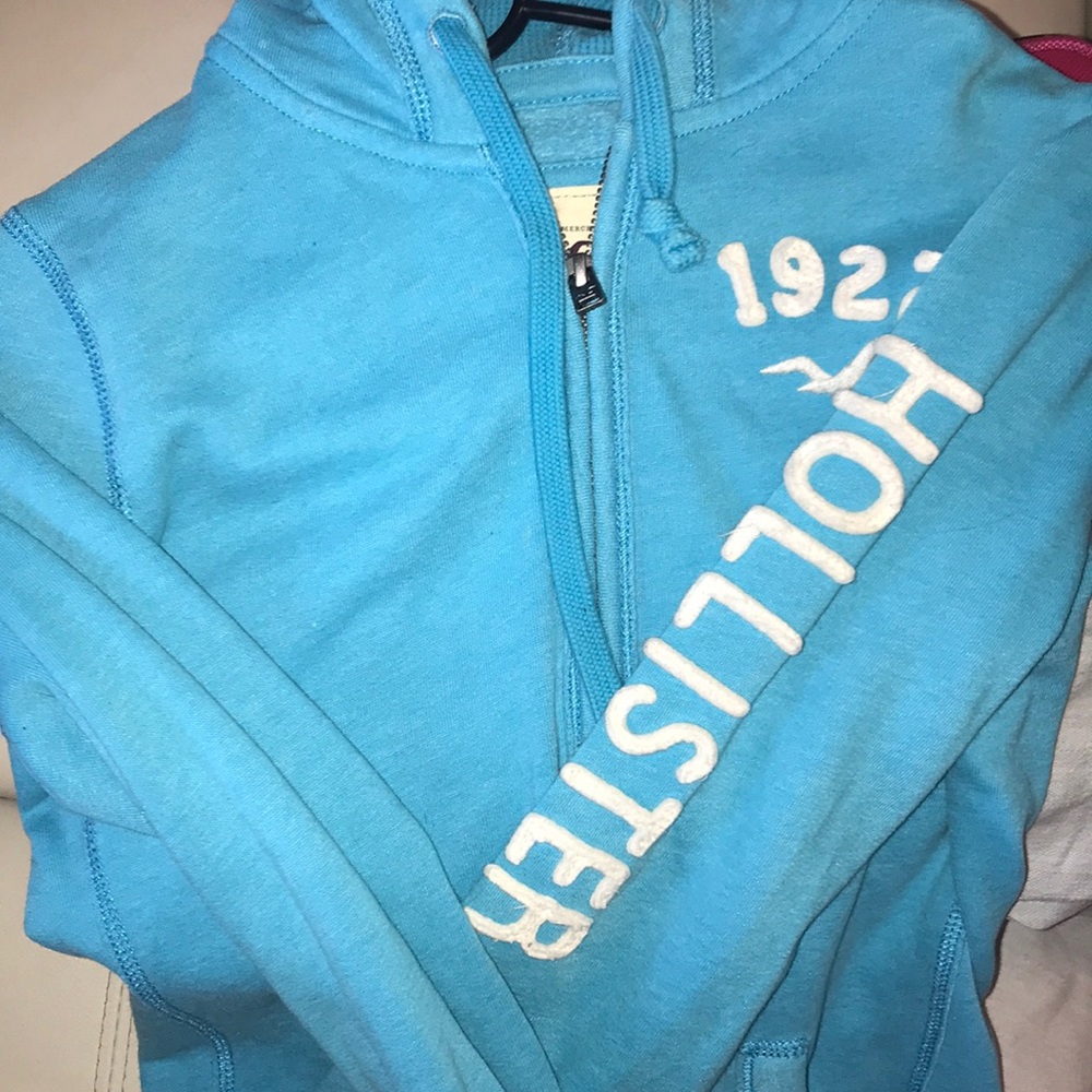 Hilliard sweater